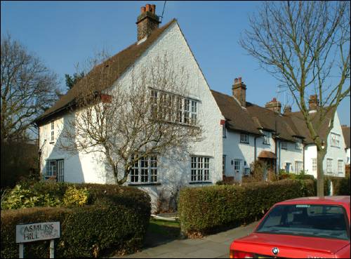 01 Asmuns Hill